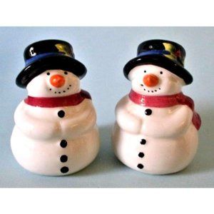 Snowman Salt Pepper Shakers Holiday Winter Decor